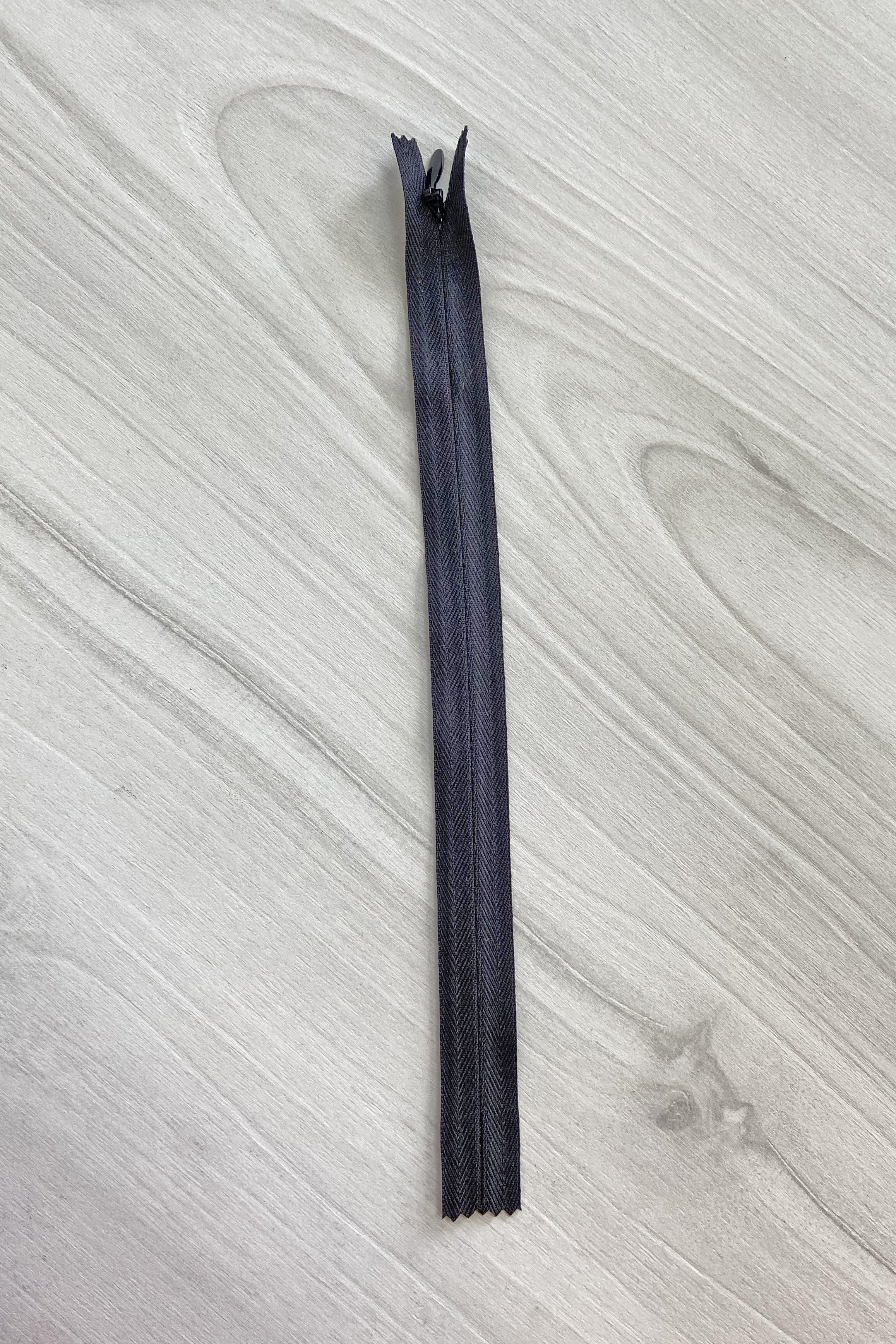 Fermeture éclair invisible 23cm - noir