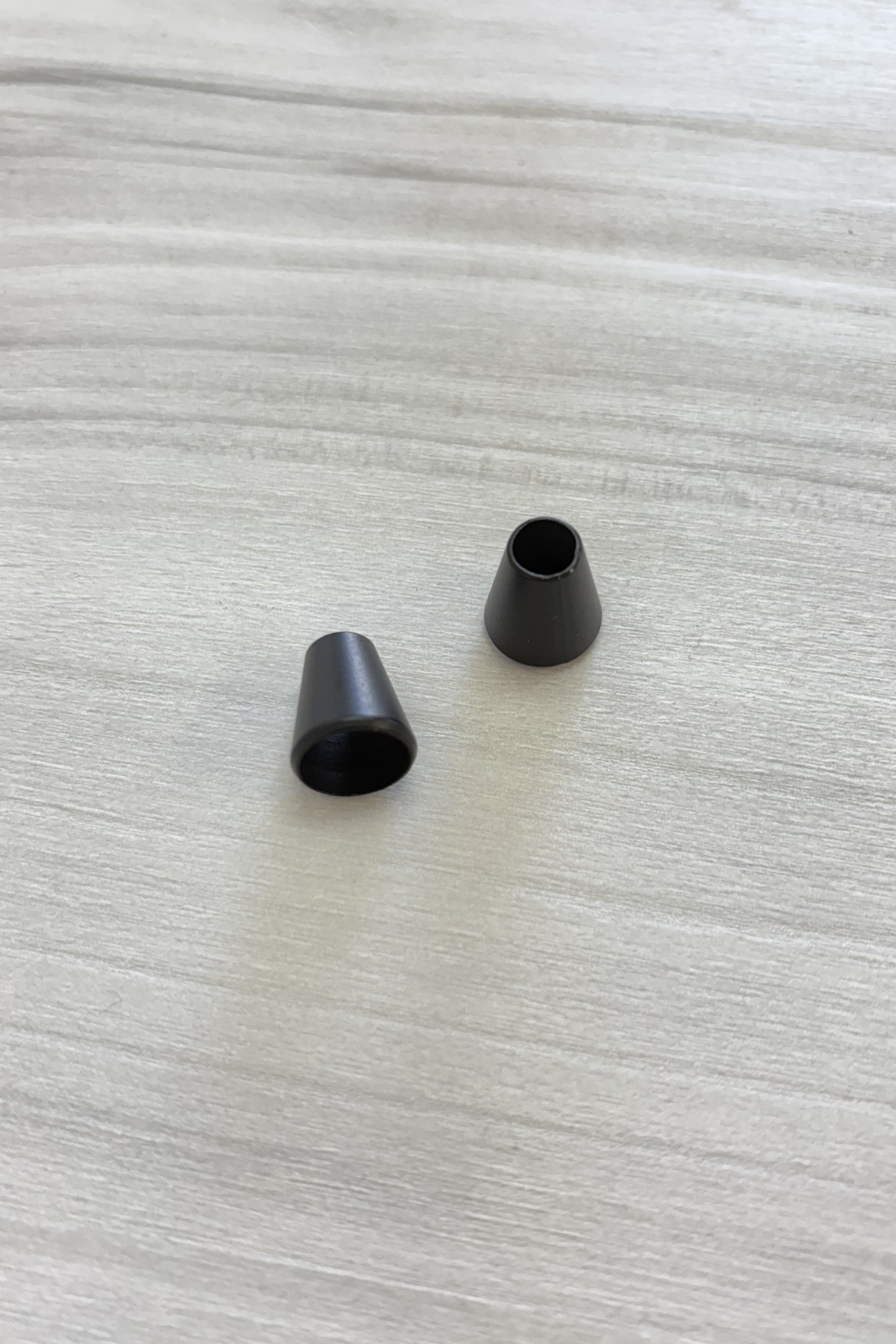 Cord end - black brushed cone - Set of 2